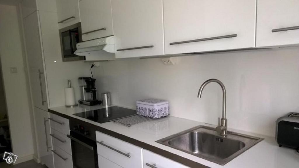 City Apartment Snellmaninkatu 22 A, Yksityinen Pistokkeellinen Paikoitus Sisaeltyy Hintaan Kuopio Chambre photo