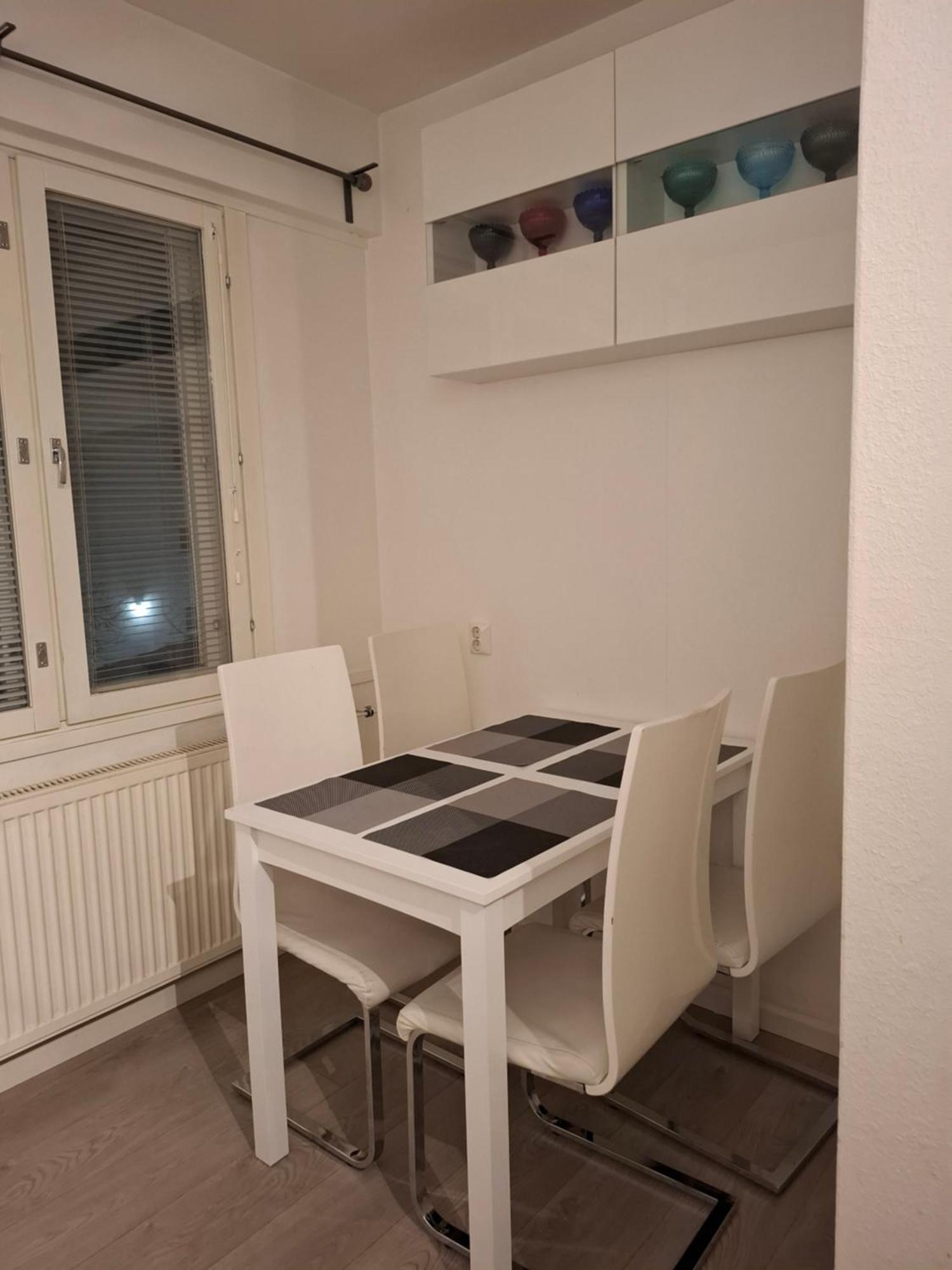 City Apartment Snellmaninkatu 22 A, Yksityinen Pistokkeellinen Paikoitus Sisaeltyy Hintaan Kuopio Extérieur photo